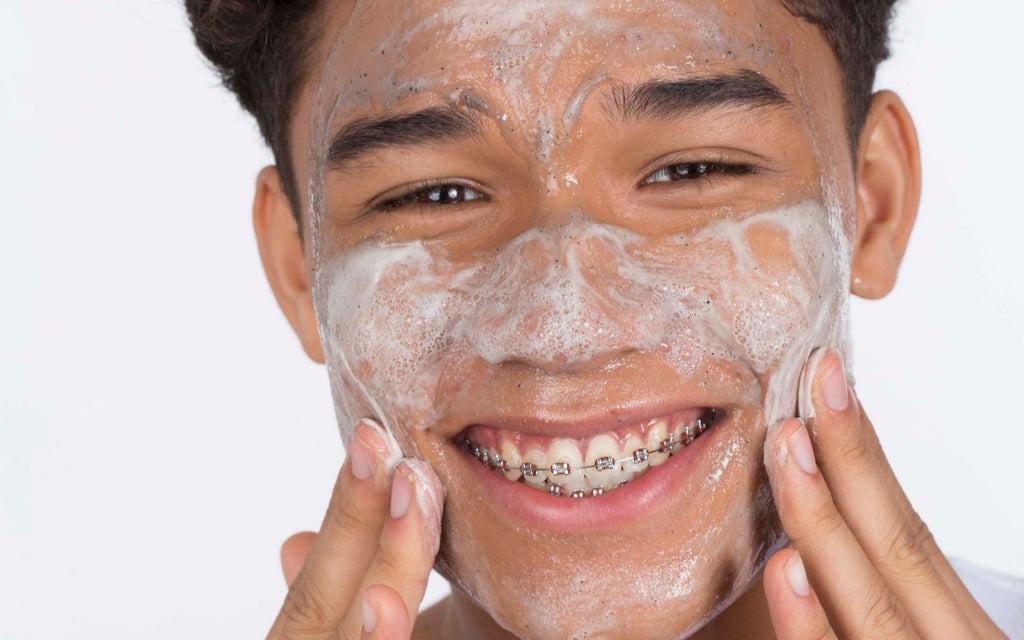 Different Ways to Exfoliate Your Skin and Minimize Acne